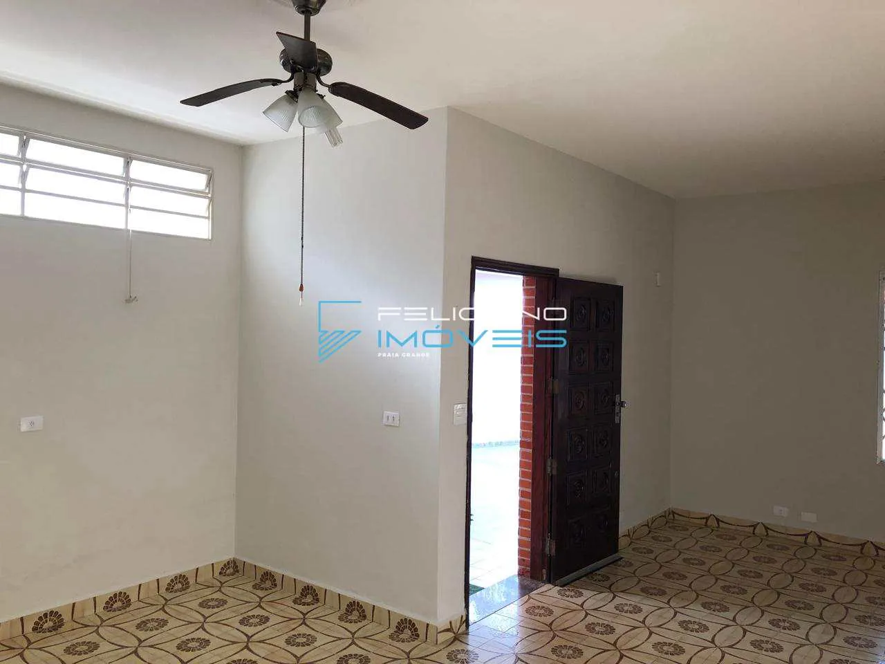 Imagem Casa com 5 quartos, Flórida, Praia Grande - R$ 951 mil, Cod: 5604