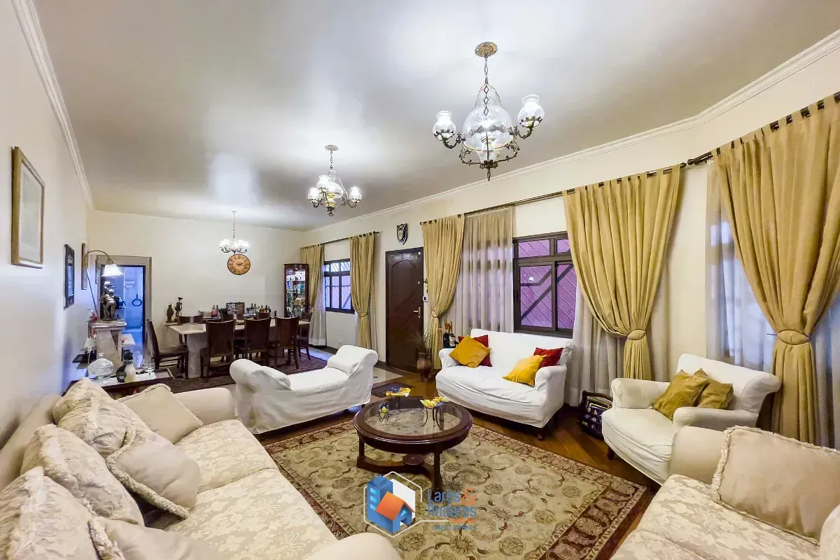Foto do imóvel Sobrado para venda em Jardim Umuarama com 3 quartos, sendo 3 suítes, 187m² em Rua Manuel Alonso Medina