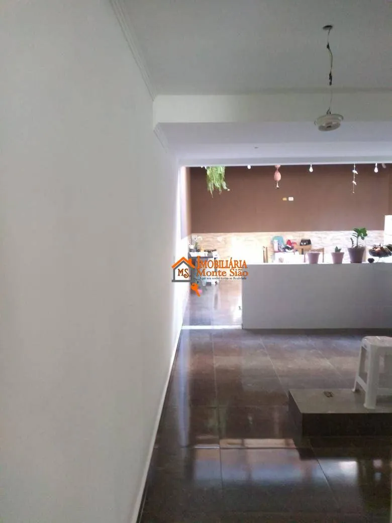 Imagem Sobrado com 3 dormitórios à venda, 123 m² por R$ 689.000,00 - Parque Flamengo - Guarulhos/SP