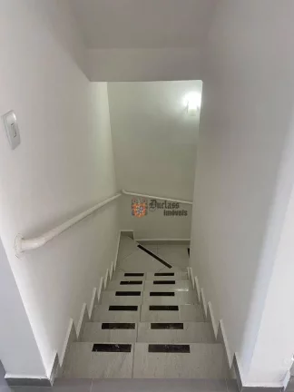 Imagem Sobrado com 3 dormitórios à venda, 107 m² por R$ 500.000,00 - Jardim Brogotá - Atibaia/SP