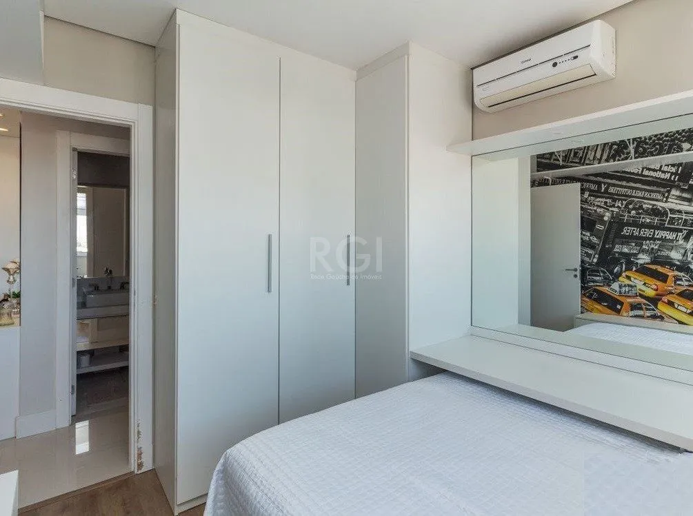 Imagem Apartamento para Venda - 54m², 2 dormitórios, 1 vaga - Passo da Areia