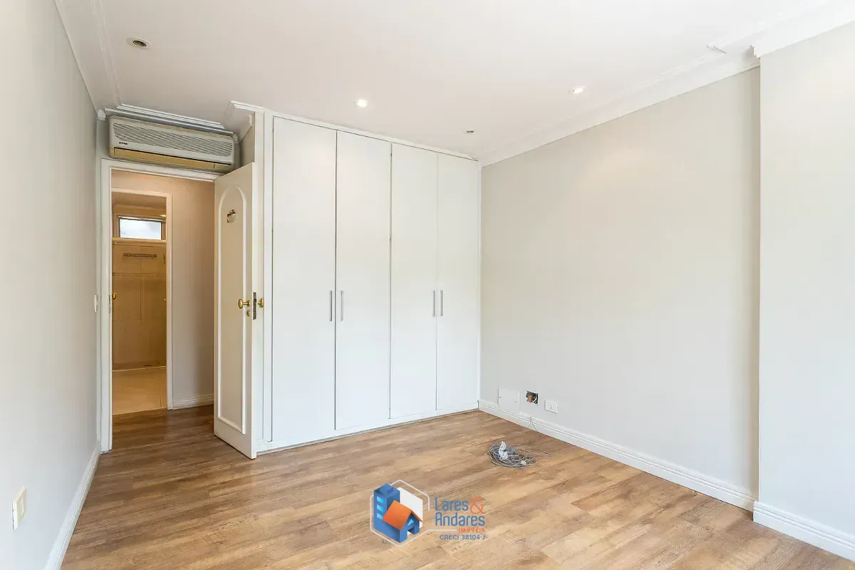 Imagem Apartamento para venda em Itaim Bibi com 4 quartos, sendo 1 suíte, 196m²