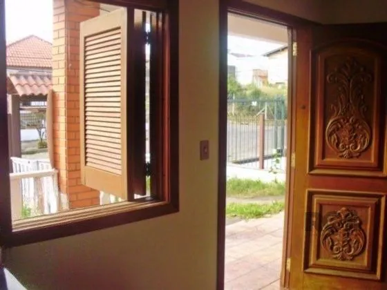 Imagem Casa para Venda - 218m², 5 dormitórios, sendo 1 suites, 2 vagas - Vila Nova