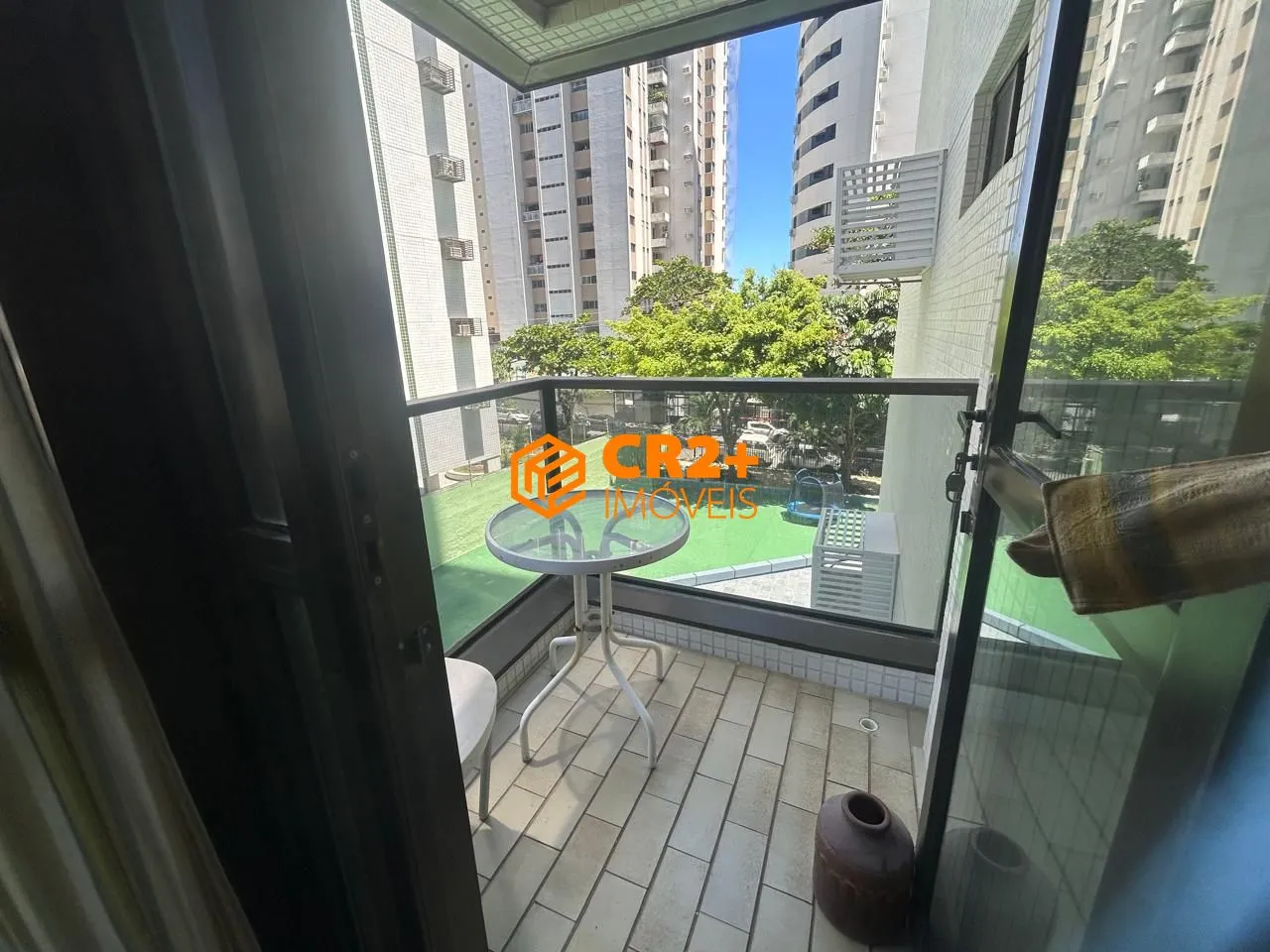 Imagem Vendo Apartamento de Alto Padrão na Navegantes - 3 Suítes - 261m² / Boa Viagem