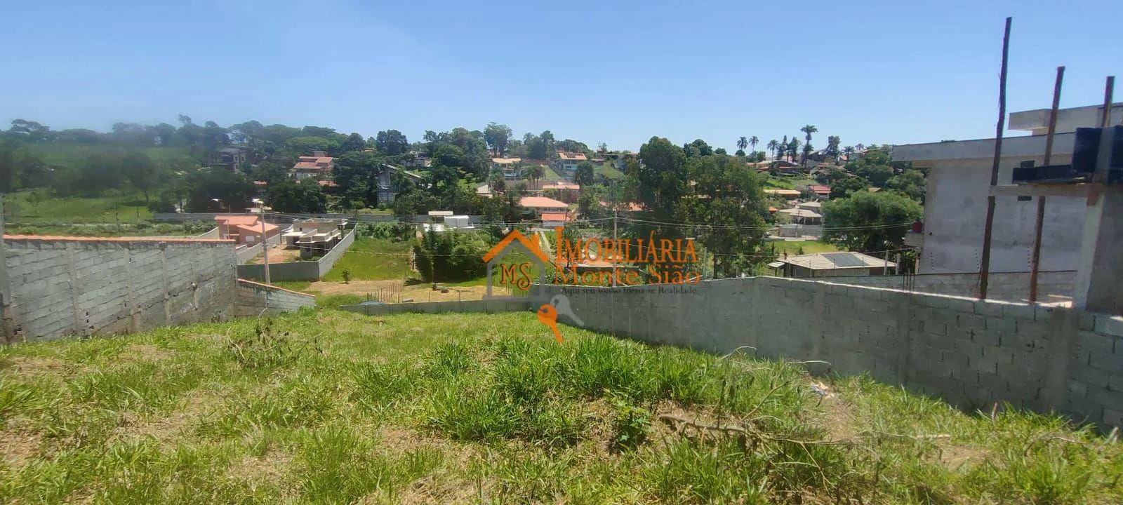 Imagem Terreno à venda, 1118 m² por R$ 400.000,00 - Pinheirinho - Atibaia/SP