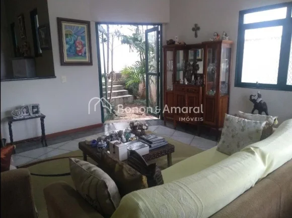 Imagem Casa à venda no Condomínio Oruam em Valinhos , térrea , contendo apenas escada para acessar a cas...