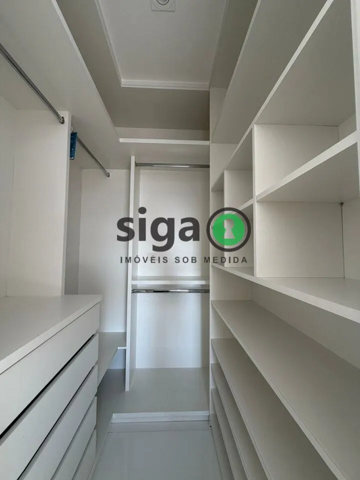 Imagem Apartamento Mobiliado para Locação com Ar Condicionado e Sacada Gourmet Próximo à Celso Garcia e M