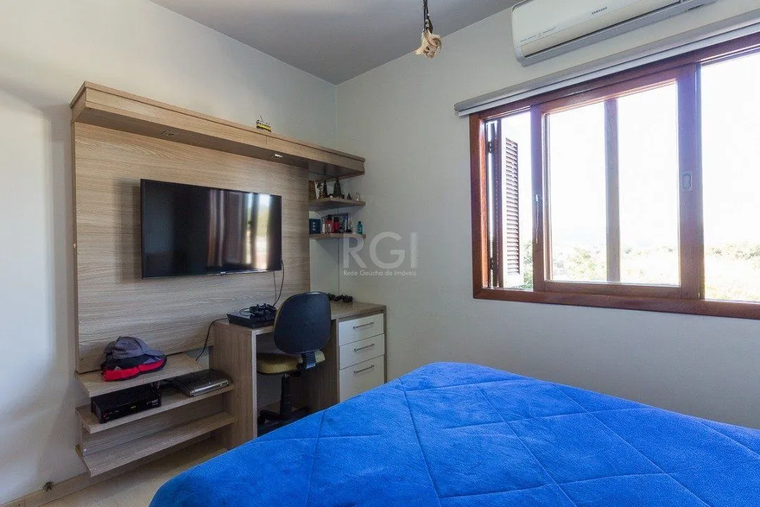 Imagem Casa Condominio para Venda - 191m², 3 dormitórios, sendo 1 suites, 2 vagas - Tristeza