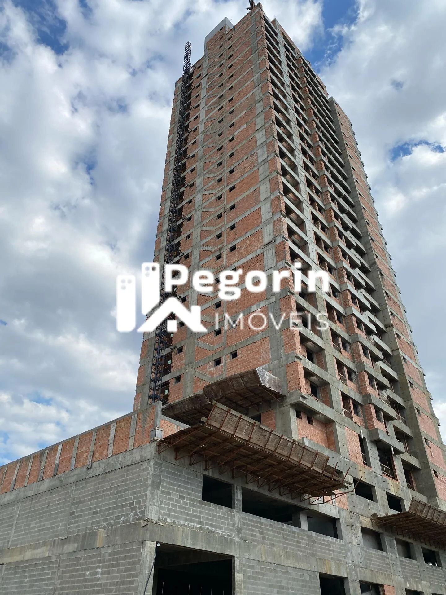 Imagem Apartamento Padrão 02 quartos com suíte