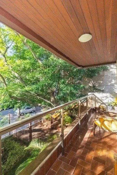 Imagem Vende-se luxuoso apartamento 2 quartos com 3 suítes, escritório, lareira, decorado por arquitero e 2 vagas - 157m² - Rio Branco