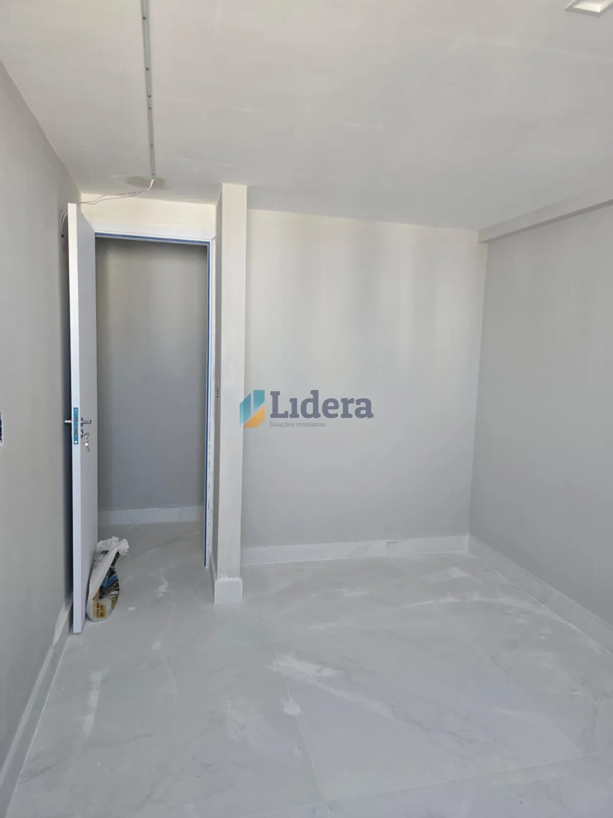 Imagem Apto Alto Padrão - 80m² - 3 quartos - 1 suite - Móveis projetados - em Manaíra, João Pessoa/PB