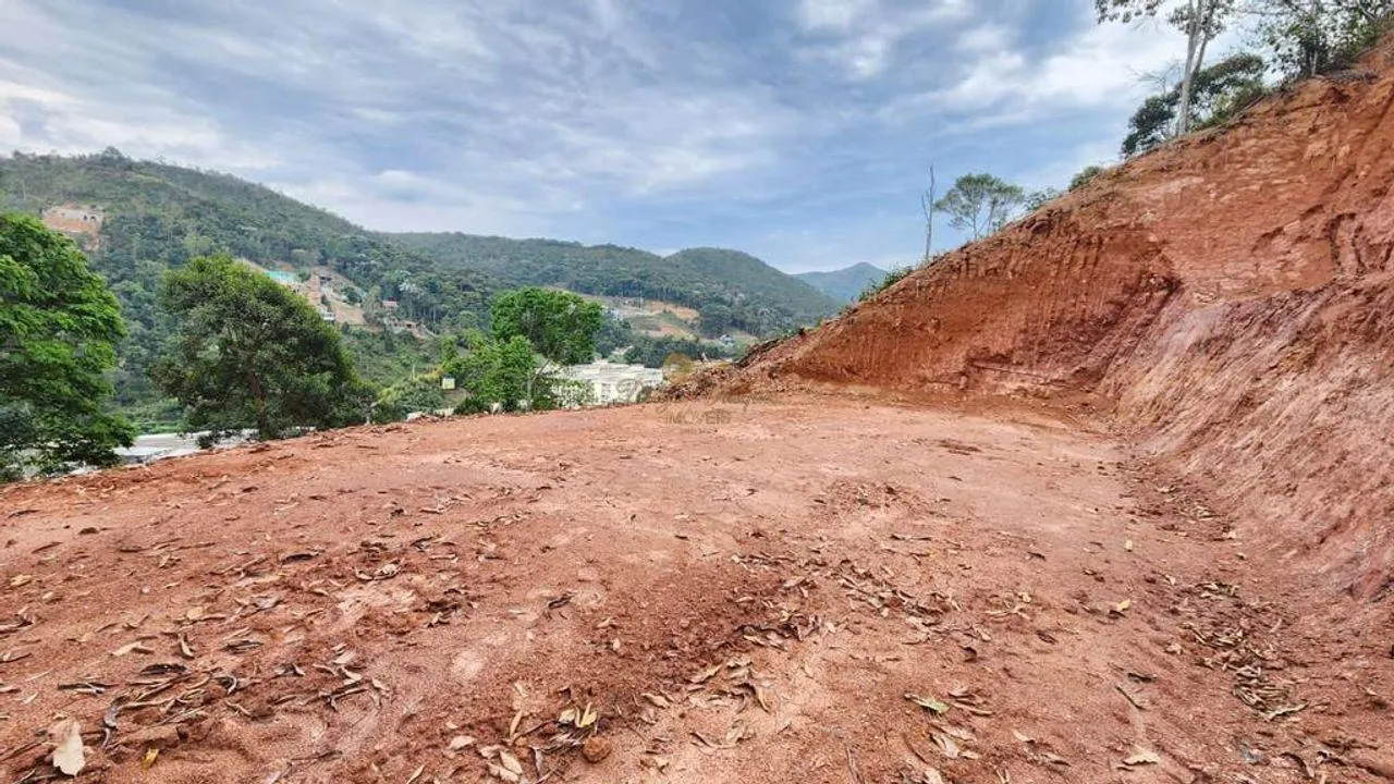 Imagem Terreno para Venda em Teresópolis / RJ no bairro Prata