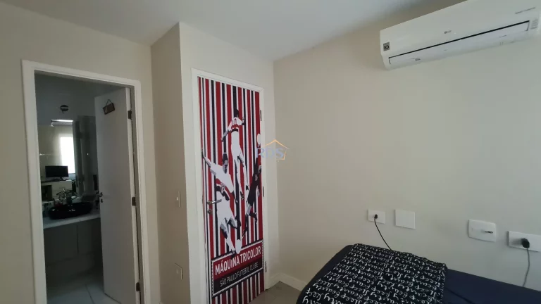 Imagem Vende casa em condomínio fechado na Vila Andrade