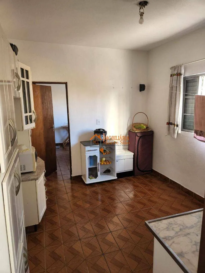 Imagem Sobrado com 4 dormitórios à venda, 204 m² por R$ 405.000,00 - Vila Antonieta - Guarulhos/SP
