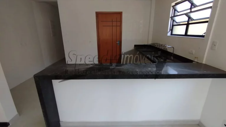 Imagem Casa em Santos 3 dormitórios, sobreposta alta bairro Embaré