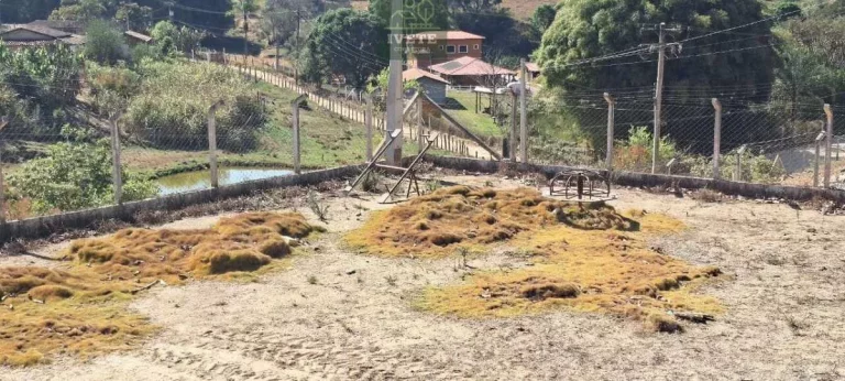 Imagem Chácara com Piscina à Venda no Bairro do Moquem – Socorro/SP
