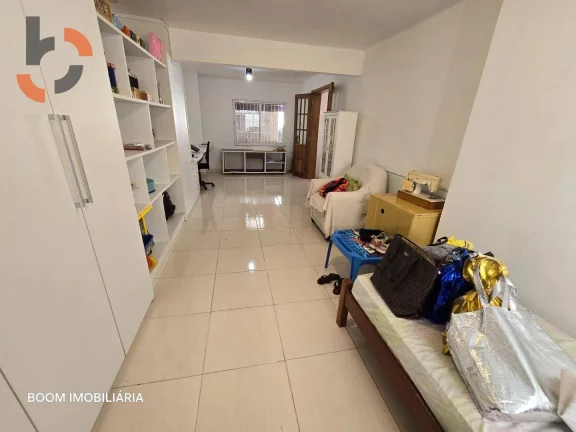 Imagem Casa com 3 dormitórios à venda, 215 m² por R$ 650.000,00 - Caonze - Nova Iguaçu/RJ