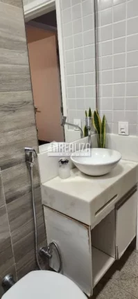 Imagem Casa à venda no bairro Beija-Flor II, em Uberaba: 2 dormitórios, suíte, móveis planejados e mais!
