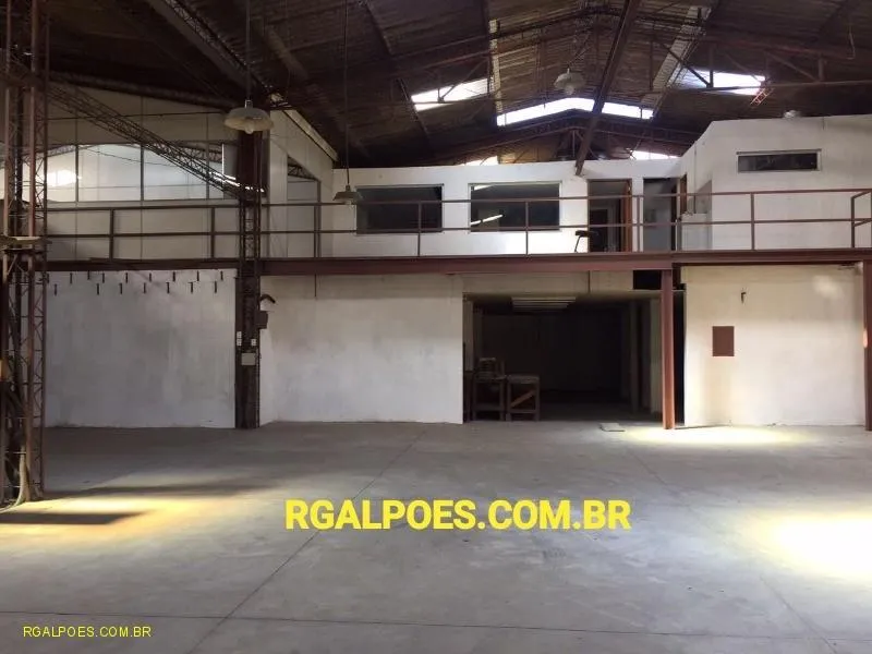 Imagem Galpão para Venda em DUQUE DE CAXIAS, Sarapuí, 2 banheiros