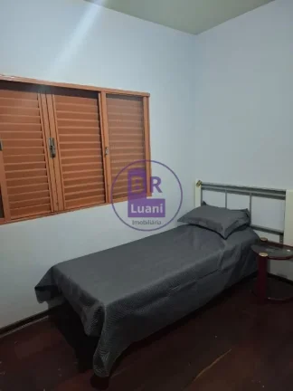 Imagem Casa com 3 Quartos à Venda no Guanabára com 186m² de Área Útil