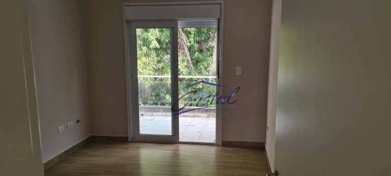 Imagem Casa com 3 dormitórios à venda, 160 m² por R$ 1.200.000 - Granja Viana - Cotia/SP
