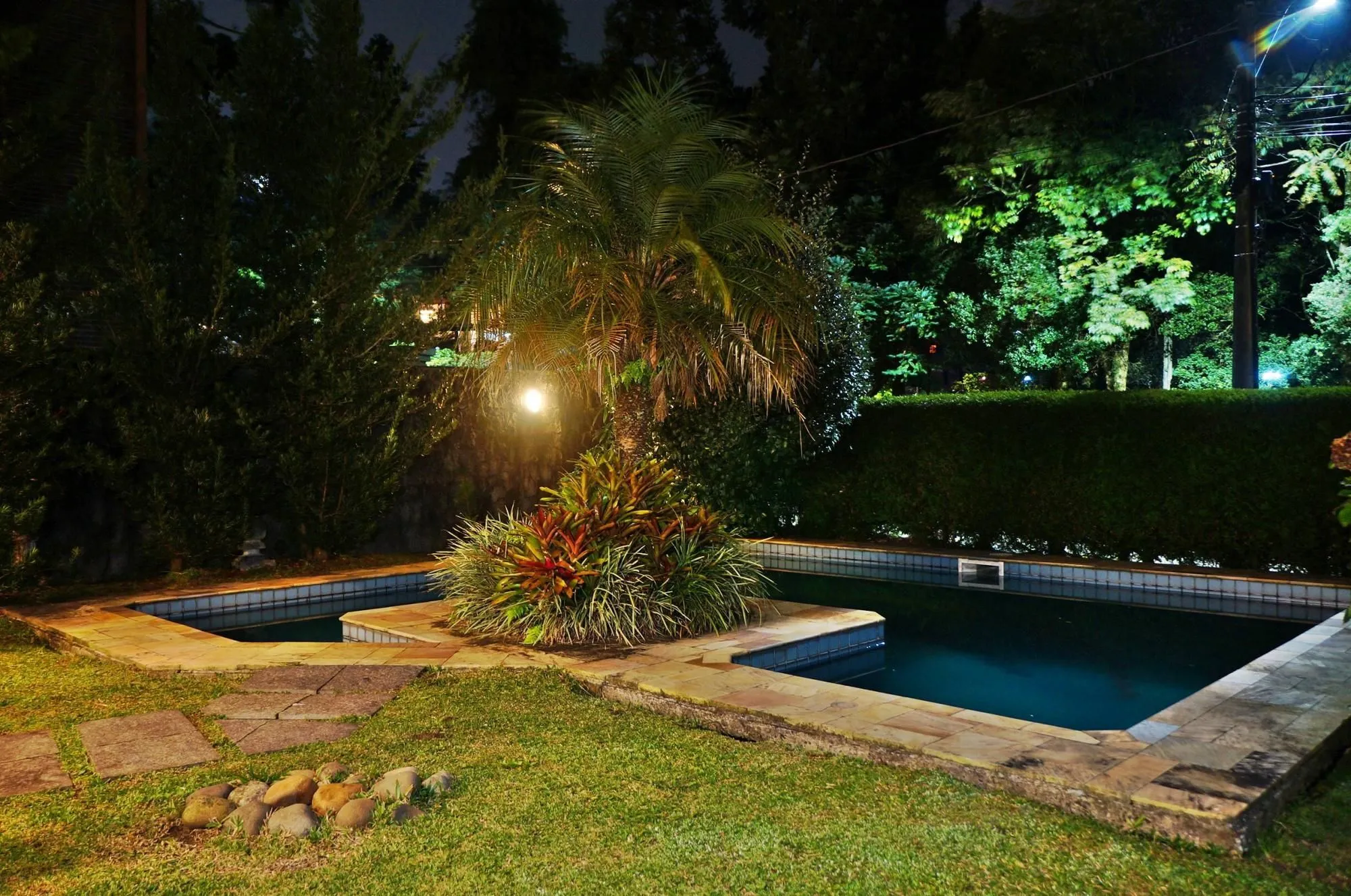 Imagem Casa em Canela, Alto Padrão, Mobiliada 390m2