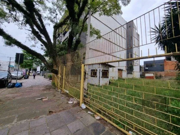 Imagem Terreno no bairro Passo da Areia - Porto Alegre | Zona Norte