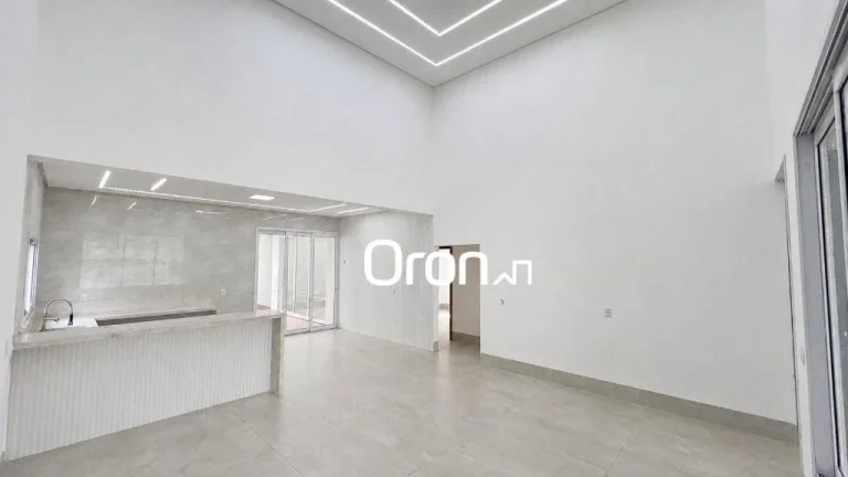 Imagem Casa com 3 dormitórios à venda, 207 m² por R$ 1.199.000,00 - Cidade Satélite São Luiz - Aparecida de Goiânia/GO