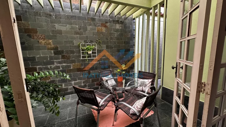 Imagem Casa espaçosa e confortável no Bairro Bela Vista em Ipatinga