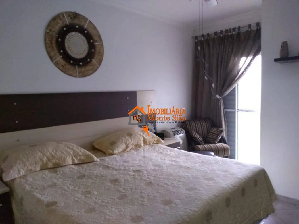Imagem Sobrado com 3 dormitórios à venda, 160 m² por R$ 670.000,00 - Jardim Santa Clara - Guarulhos/SP