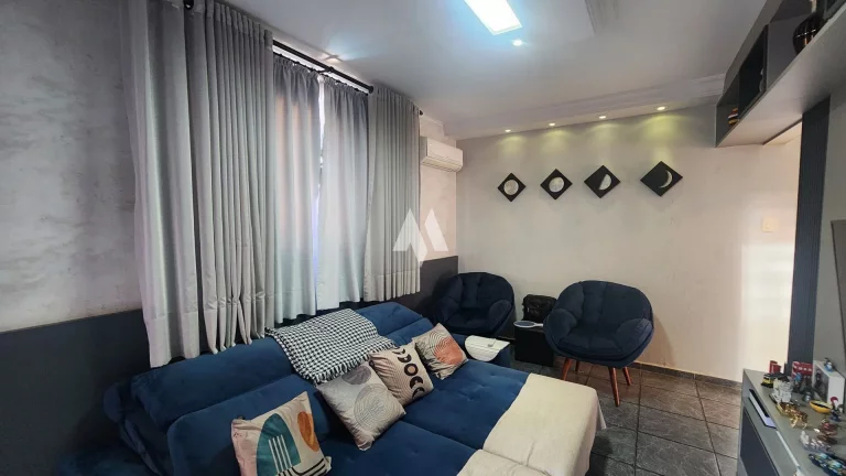 Imagem Oásis Urbano no Embaré: Sobrado Exclusivo com Piscina e Conforto Absoluto, 3 dormitórios, 1 suíte