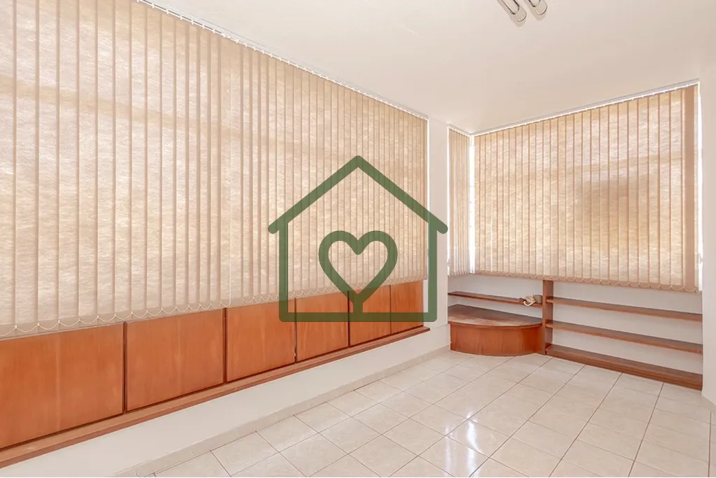 Imagem Se você está em busca de um excelente investimento comercial em Porto Alegre, este conj. comercial...