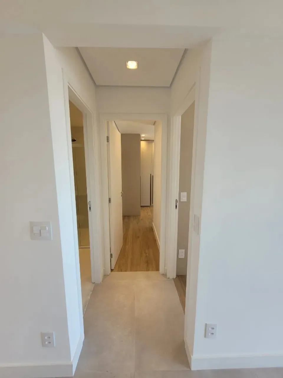 Imagem Apartamento para locação em Barueri-SP, bairro Aldeia: 2 quartos, 1 suíte, 1 sala, 2 banheiros, 1 vaga, 56m². Venha conferir!