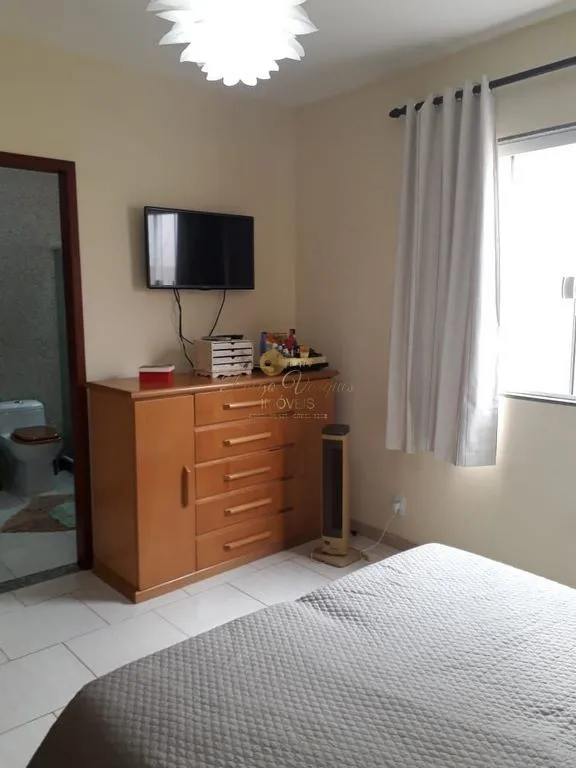 Imagem Casa em Condomínio para Venda em Cabo Frio / RJ no bairro Unamar (Tamoios)