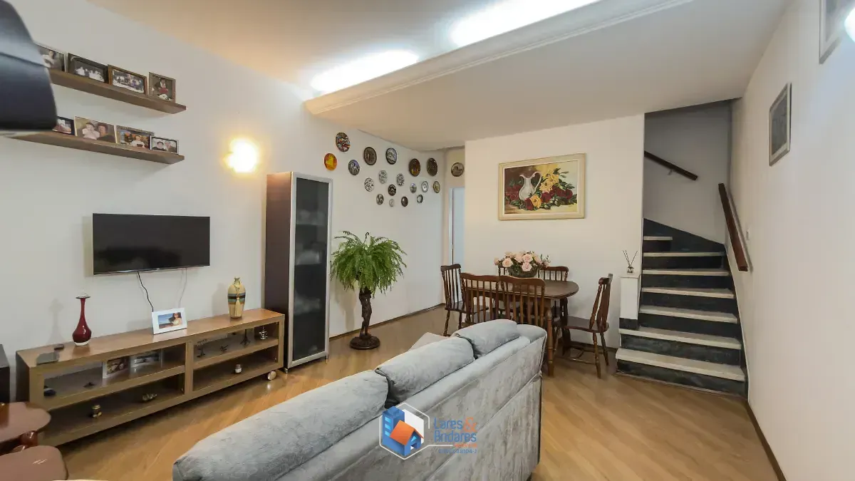 Imagem Casa para venda em Chácara Santo Antônio (Zona Sul) com 2 quartos, 93m²