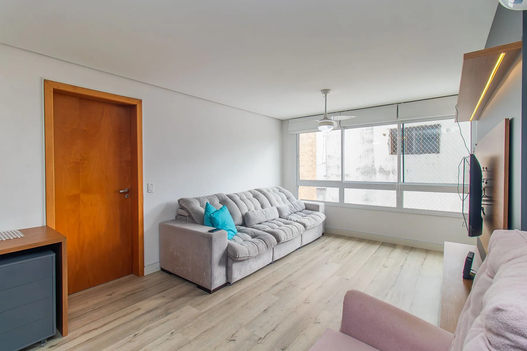 Imagem APARTAMENTO 2 DORMITÓRIOS 1 SUITE 2 VAGAS
