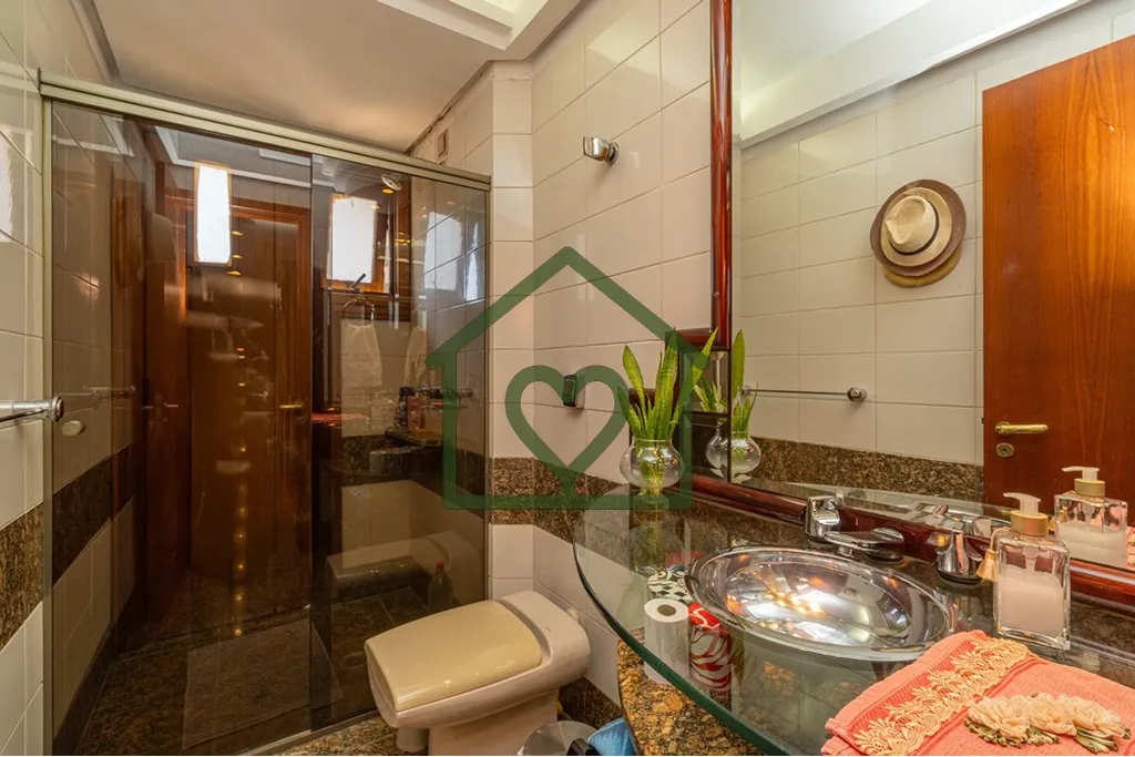 Imagem Para você que procura uma cobertura, descubra essa na Bela Vista! Com 305 m² de área útil, este ...