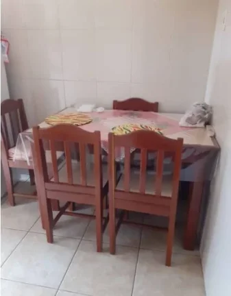 Imagem CASA COM 04 QUARTOS, 03 VAGAS, RUA PLANA NO BAIRRO SERRA