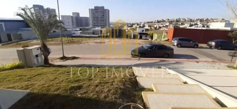 Imagem Sobrado de Alto Padrão no Condomínio Fechado Residencial Mônaco – 4 Suítes | Vista para a Serra da Mantiqueira
