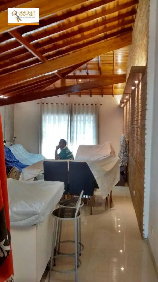 Imagem Sobrado com 2 dormitórios à venda, 134 m² por R$ 760.000,00 - Jardim Santa Emilia - Guarulhos/SP