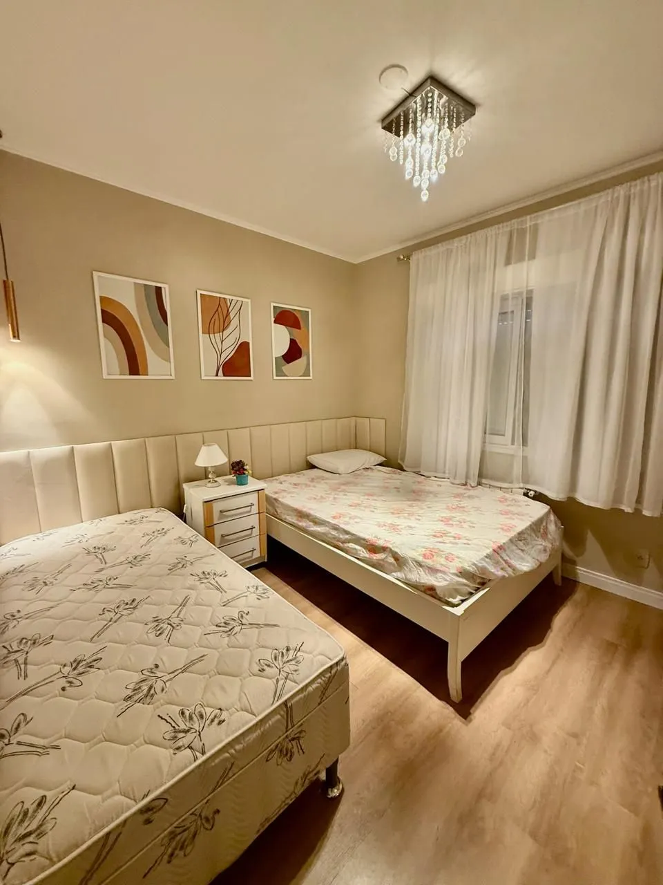 Imagem Apartamento à venda em Gramado, Vila Suíça, com 2 quartos, 76m2