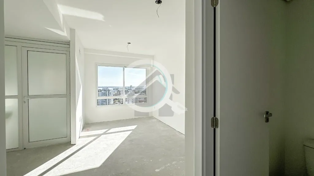 Imagem Apartamento novo de 43m², localizado no último andar, no desejado bairro Moinhos de Vento. Conta c...