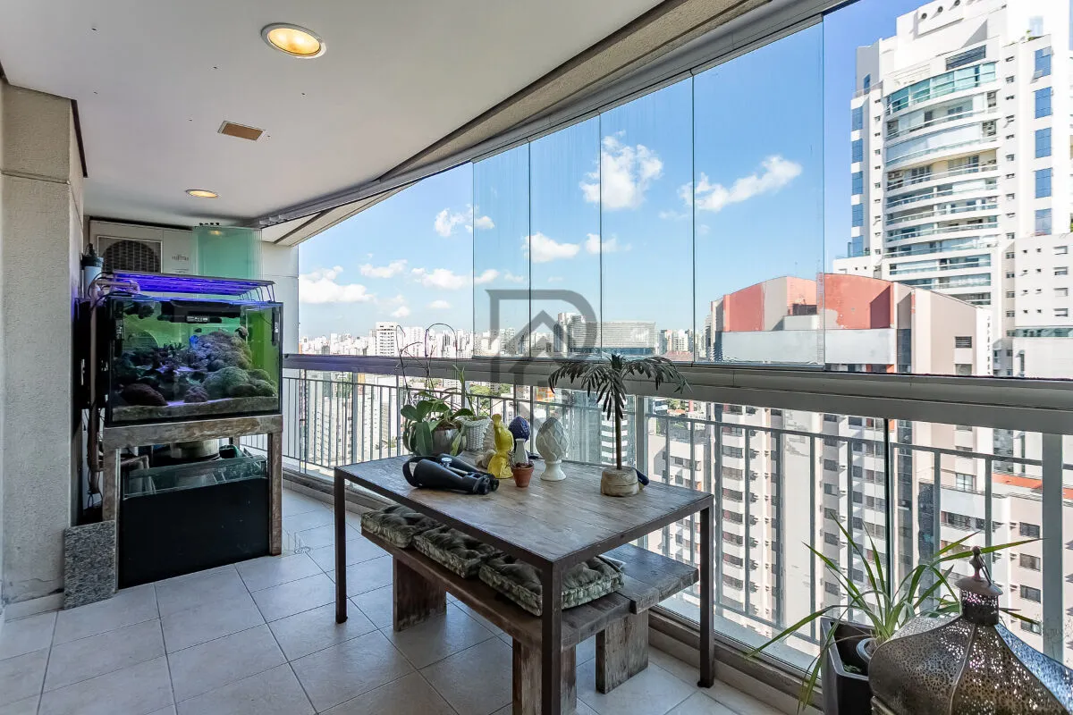 Foto do imóvel Apartamento Condomínio Humanari sala ampliada andar alto