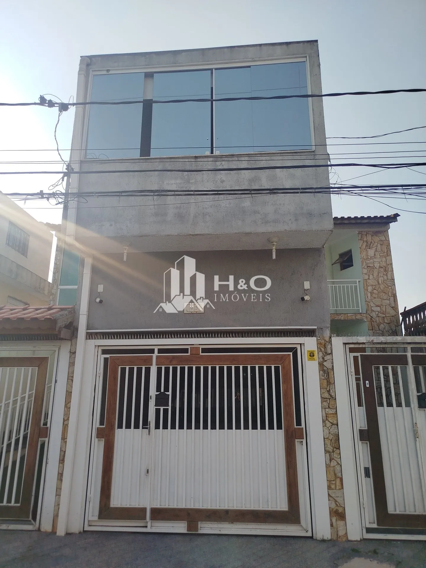 Foto do imóvel Oportunidade, Excelente sobrado à venda de Porteira Fechada no bairro Jardim Brasília, ARICANDUVA.