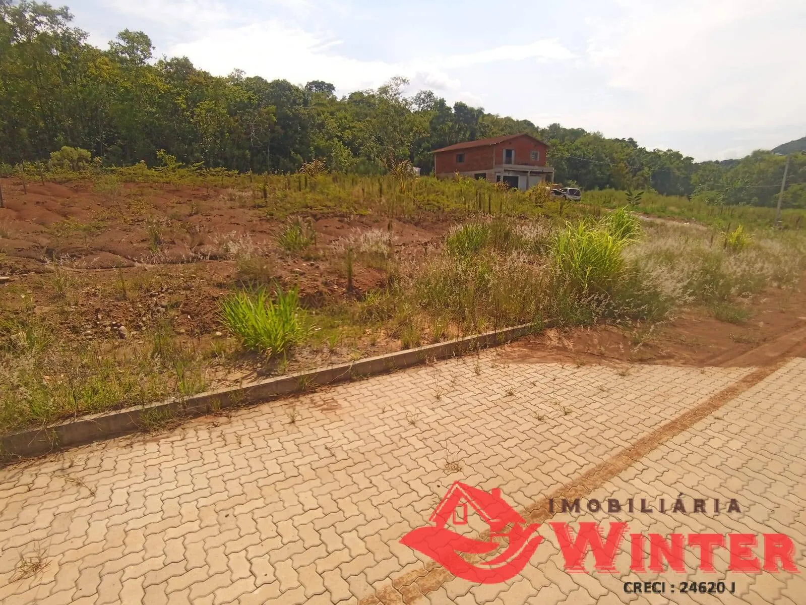 Imagem Lote com 528 m2 pronto para construção!
