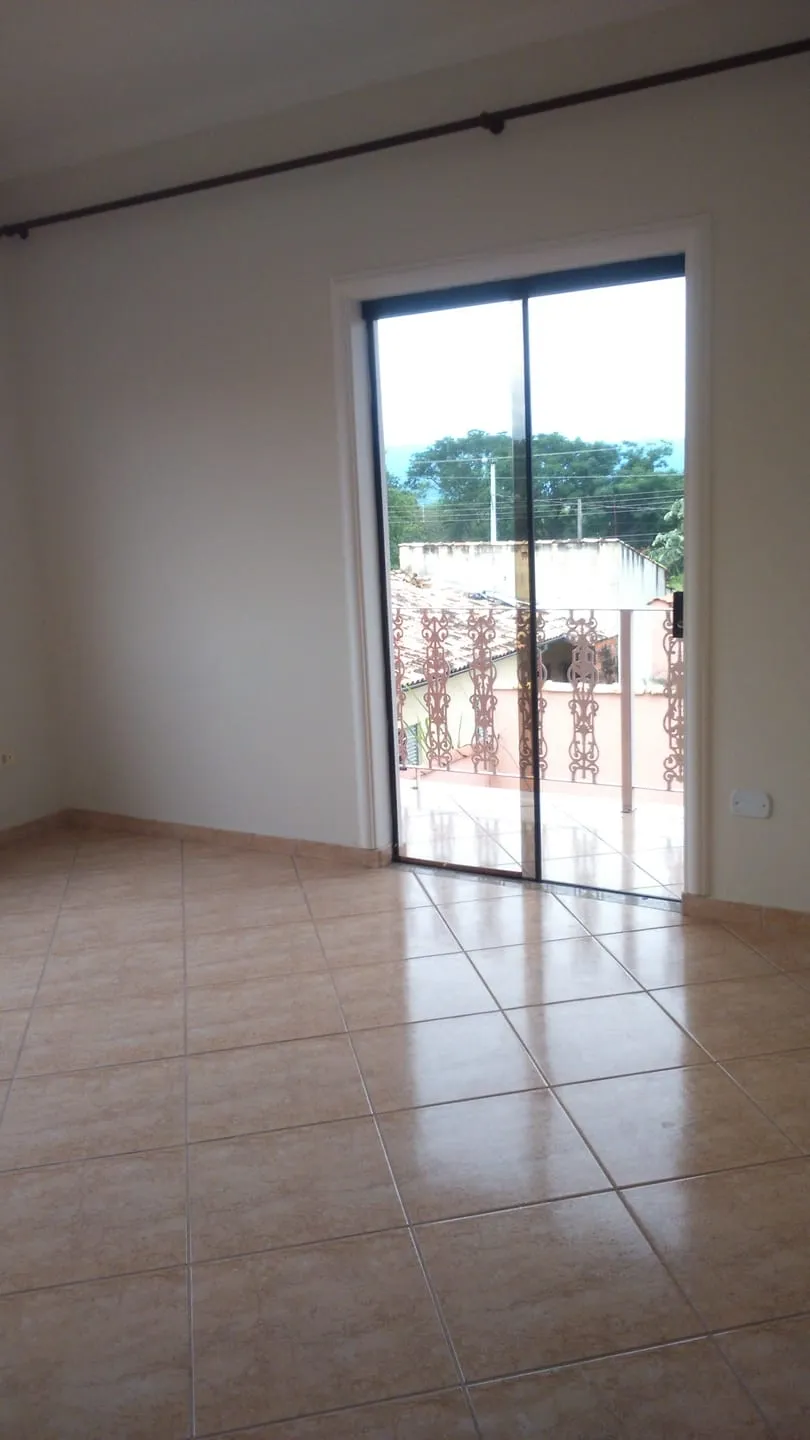 Imagem Casa à venda 2 Quartos, 1 Suite, 1 Vaga, 125M², Mombaça, Pindamonhangaba - SP