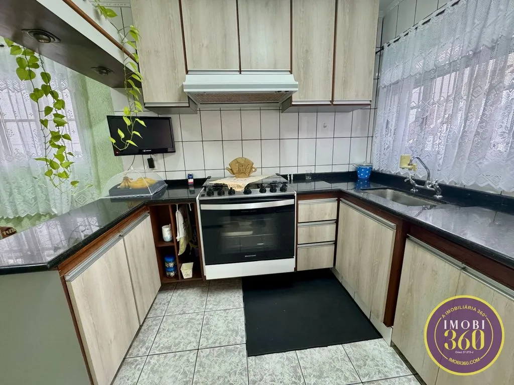 Imagem Sobrado com 03 dormitórios com 02 vagas de garagem no Jardim Aricanduva
