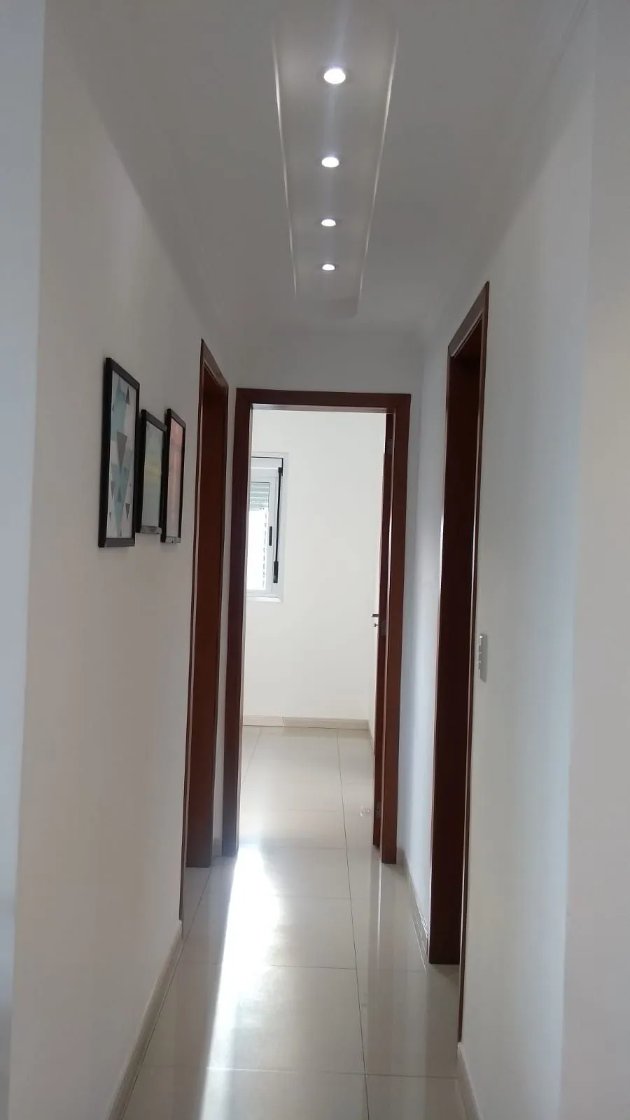 Imagem Apartamento com 02 quartos (01 suíte) e 03 Vagas no Bairro Cristo Redentor
