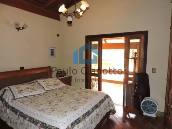 Imagem Exclusividade e Sofisticação: Casa de Alto Padrão na Granja Viana
