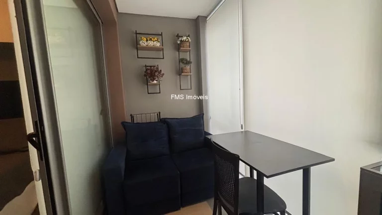 Imagem Apartamento de alto padrão para locação em Pinheiros, São Paulo-SP: 1 quarto, 1 sala, 1 banheiro, 24,50 m² de área.